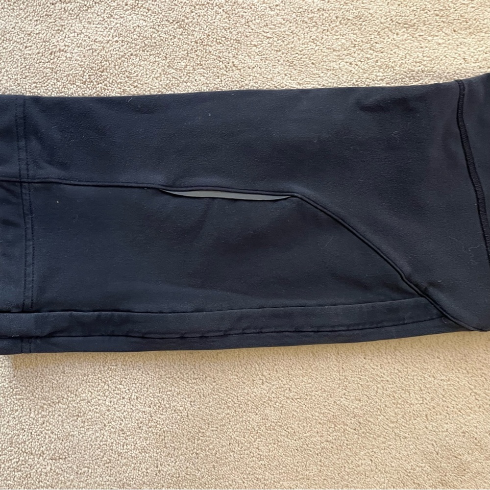 lululemon Men's Chill Stop surge hybrid Black and Dark plum Brown Joggers - Picture 4 of 10